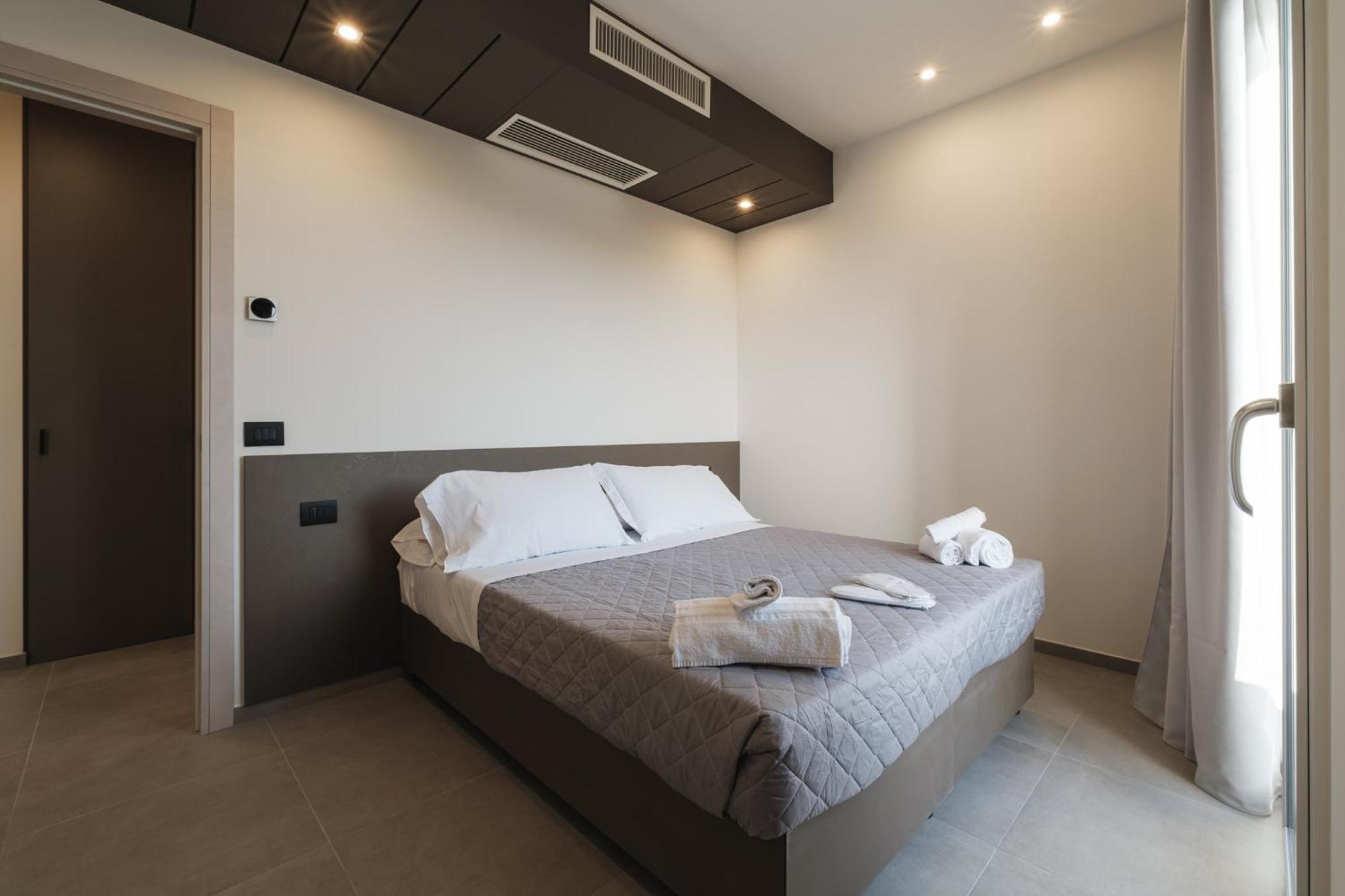 Residence Goldoni6 Suite Apartment リミニ エクステリア 写真