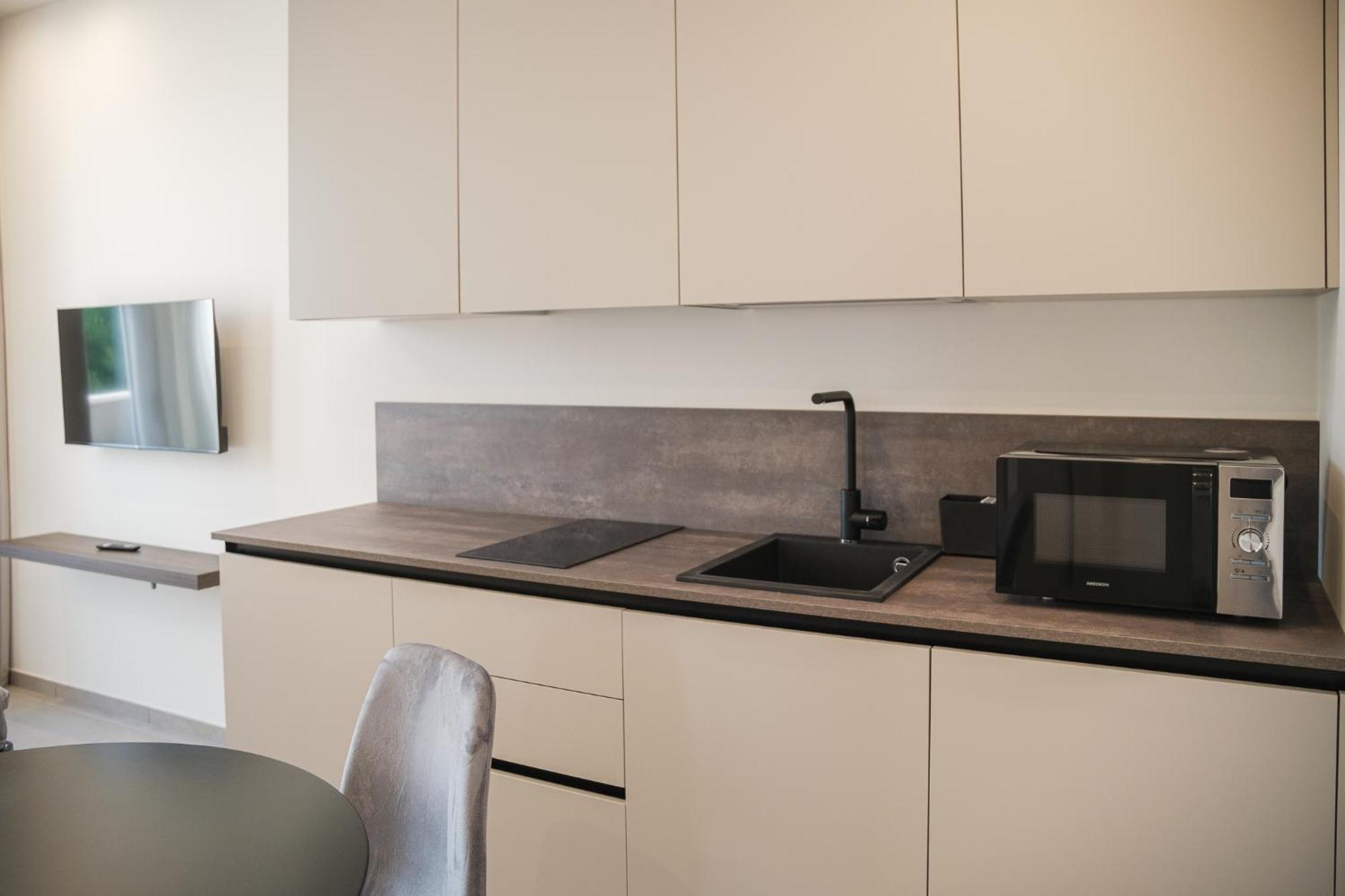 Residence Goldoni6 Suite Apartment リミニ エクステリア 写真