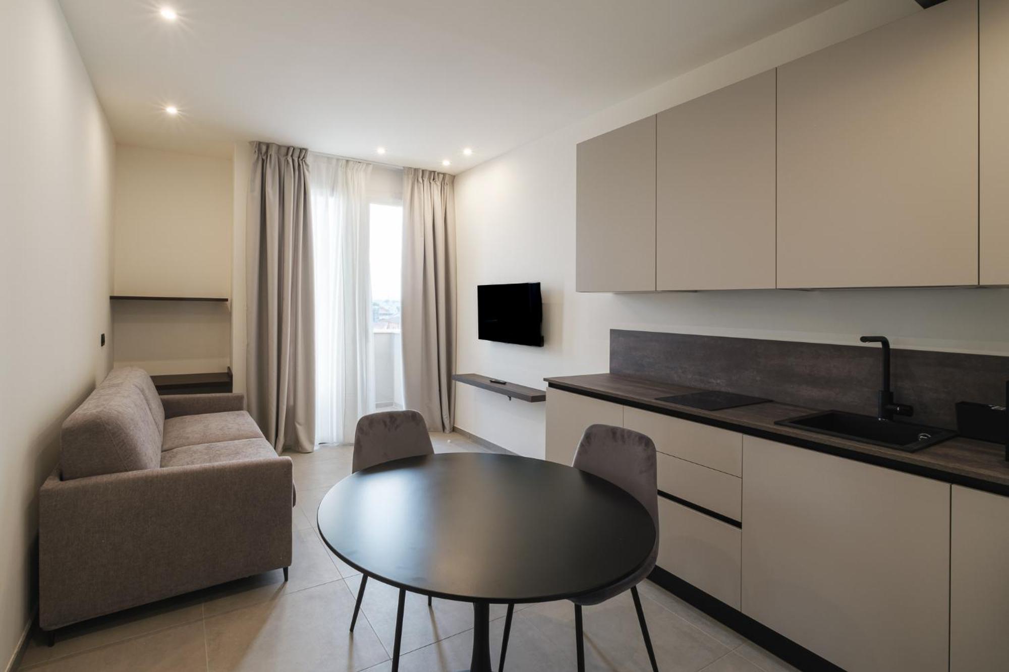 Residence Goldoni6 Suite Apartment リミニ エクステリア 写真