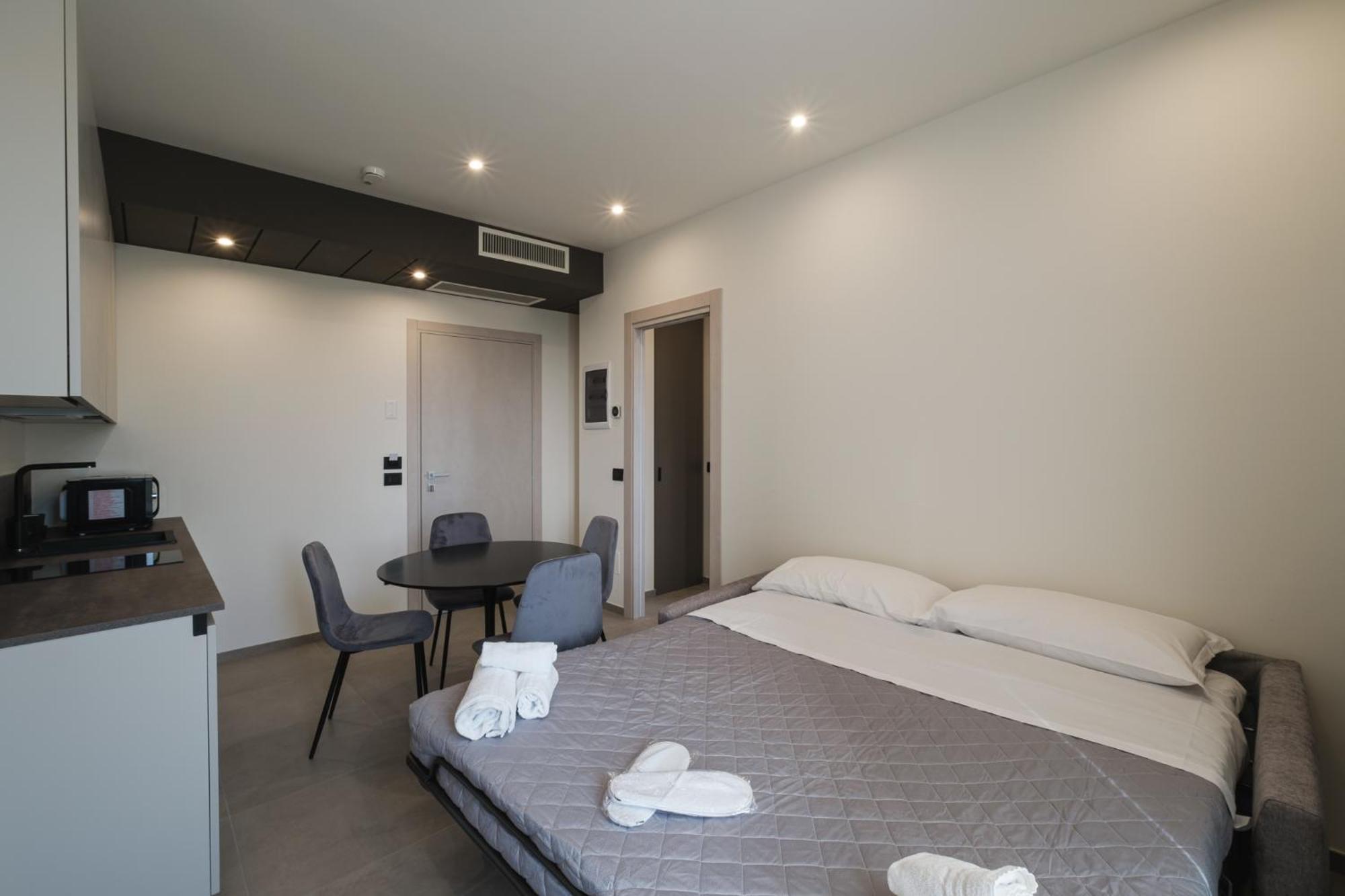Residence Goldoni6 Suite Apartment リミニ エクステリア 写真