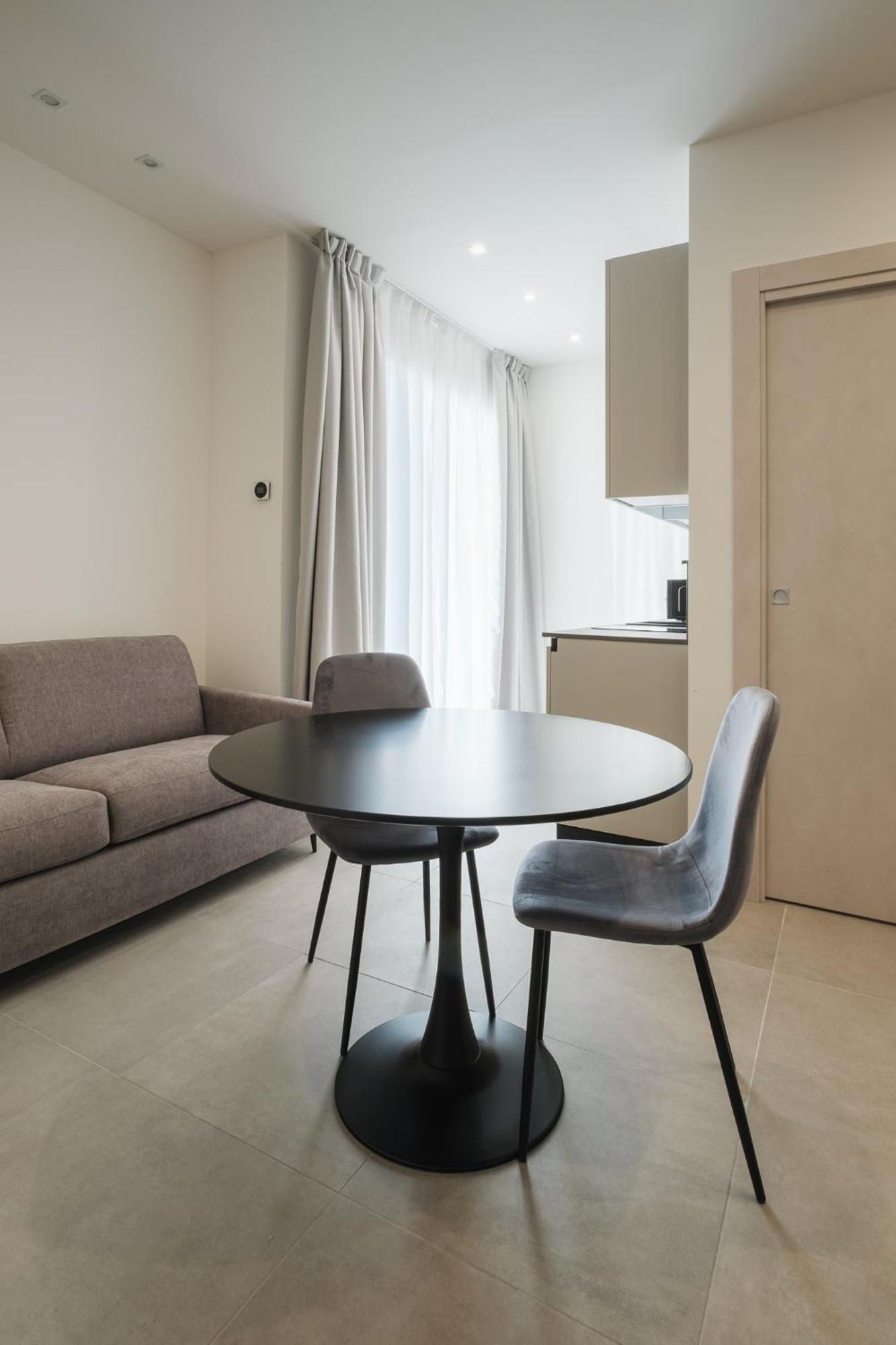 Residence Goldoni6 Suite Apartment リミニ エクステリア 写真