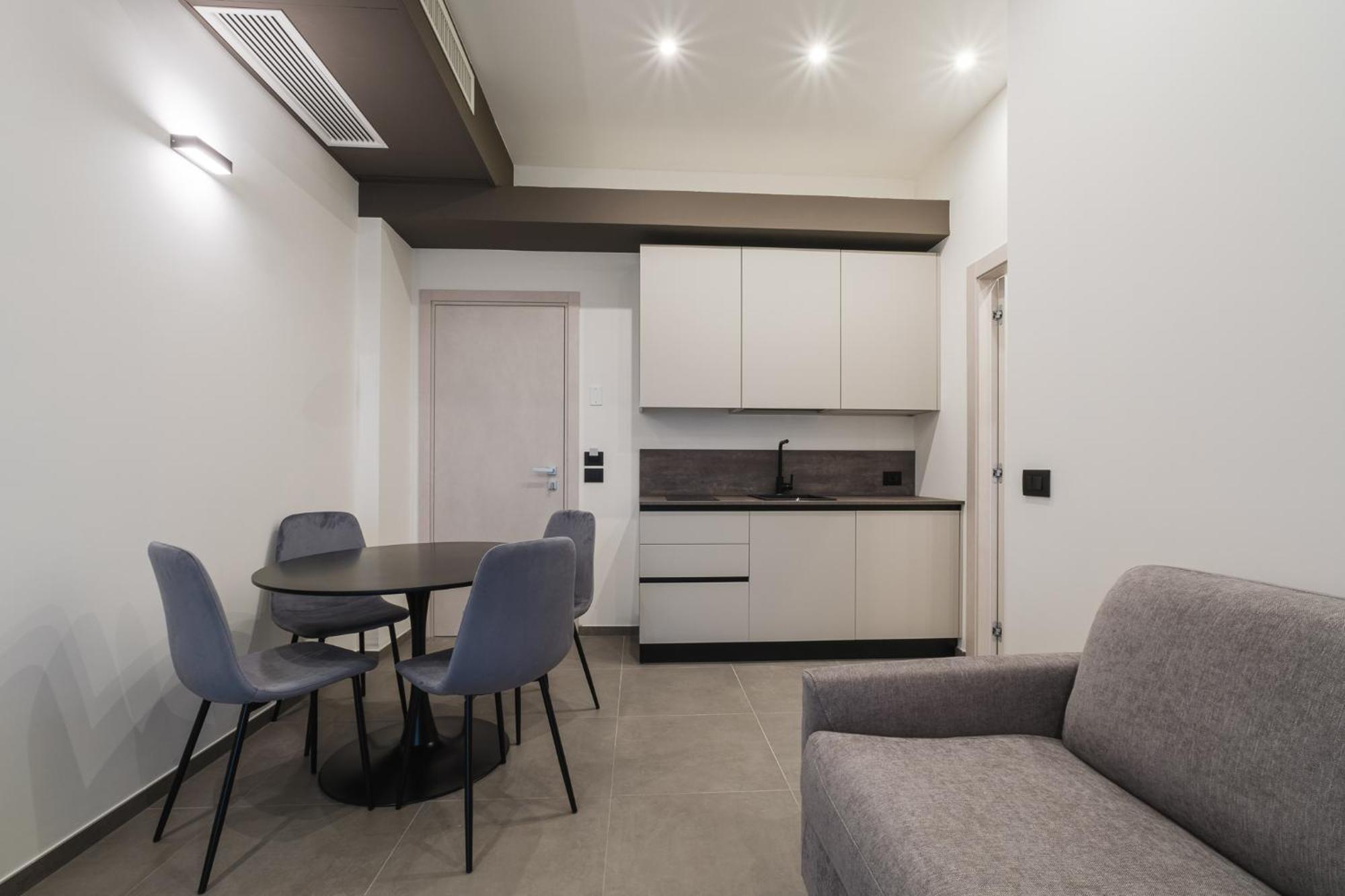 Residence Goldoni6 Suite Apartment リミニ エクステリア 写真